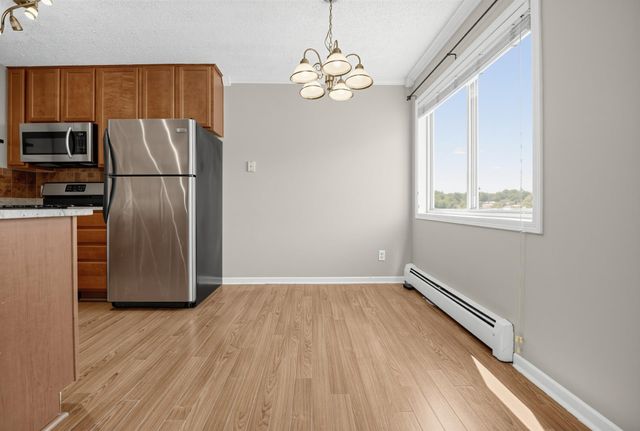 3540 Hennepin Avenue 324, Minneapolis, MN 55408