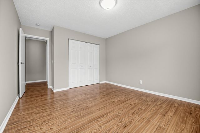3540 Hennepin Avenue 324, Minneapolis, MN 55408