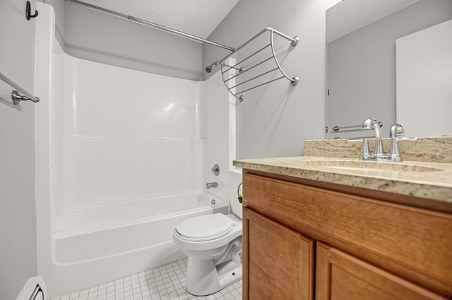 3540 Hennepin Avenue 324, Minneapolis, MN 55408