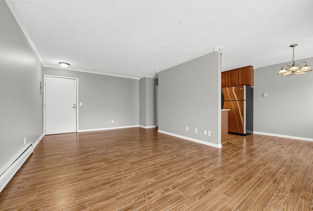 3540 Hennepin Avenue 324, Minneapolis, MN 55408
