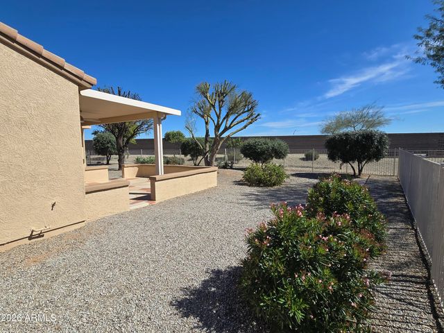16757 W VILLAGIO Drive, Surprise, AZ 85387