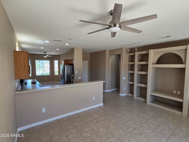 16757 W VILLAGIO Drive, Surprise, AZ 85387
