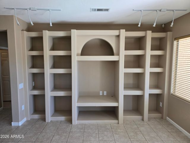 16757 W VILLAGIO Drive, Surprise, AZ 85387