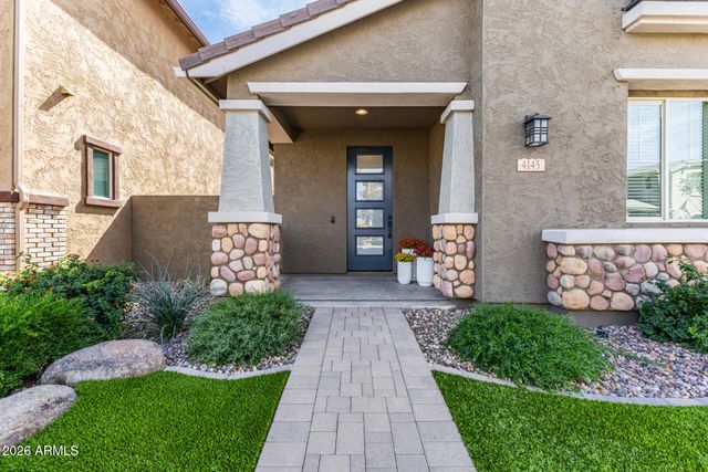 4145 E JONES Street, Gilbert, AZ 85295