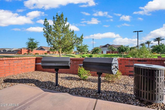 4145 E JONES Street, Gilbert, AZ 85295