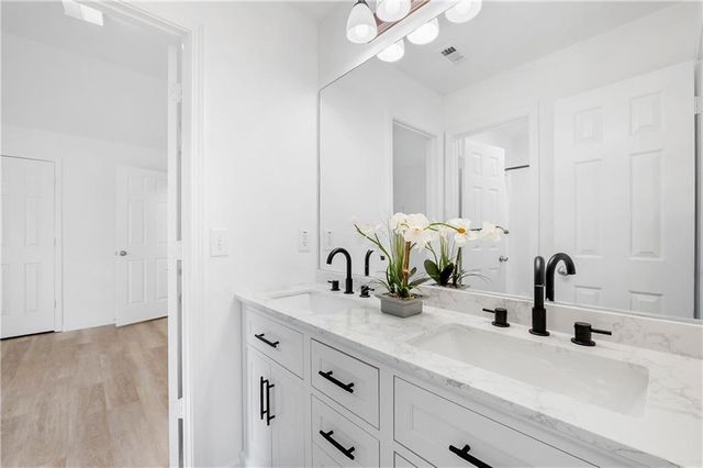 1055 Red Cedar Trail, Suwanee, GA 30024