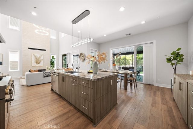 261 Burwood, Lake Forest, CA 92630