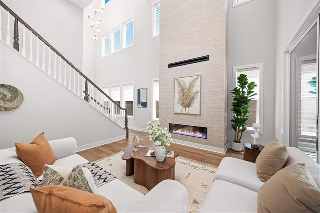 261 Burwood, Lake Forest, CA 92630