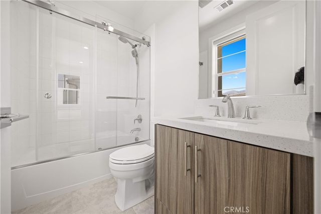 261 Burwood, Lake Forest, CA 92630