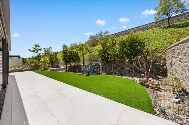 261 Burwood, Lake Forest, CA 92630