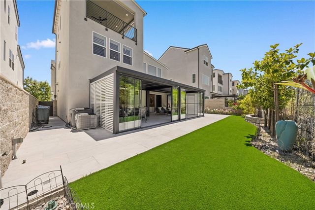 261 Burwood, Lake Forest, CA 92630