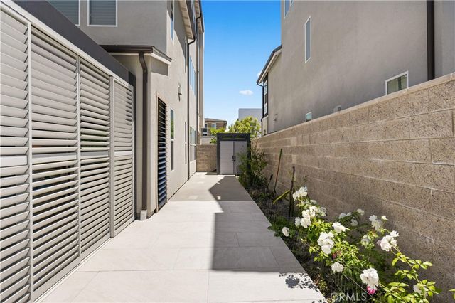 261 Burwood, Lake Forest, CA 92630