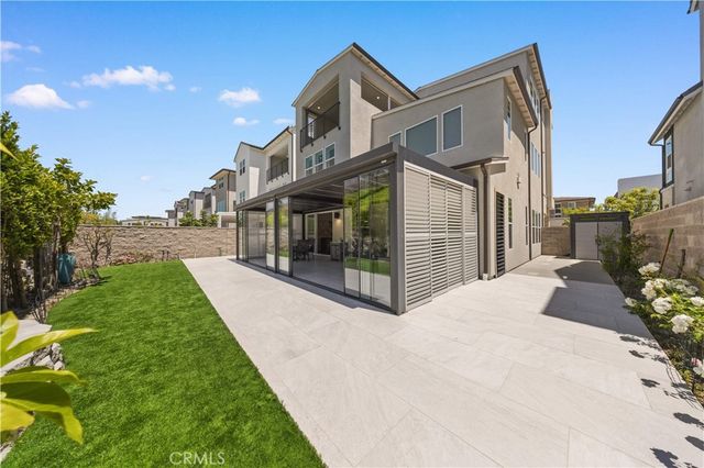 261 Burwood, Lake Forest, CA 92630