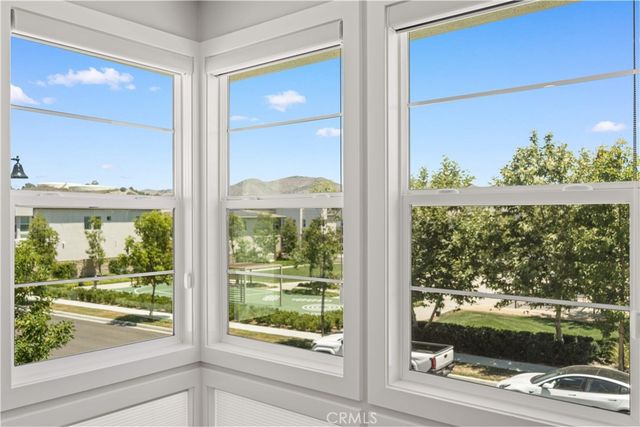 261 Burwood, Lake Forest, CA 92630
