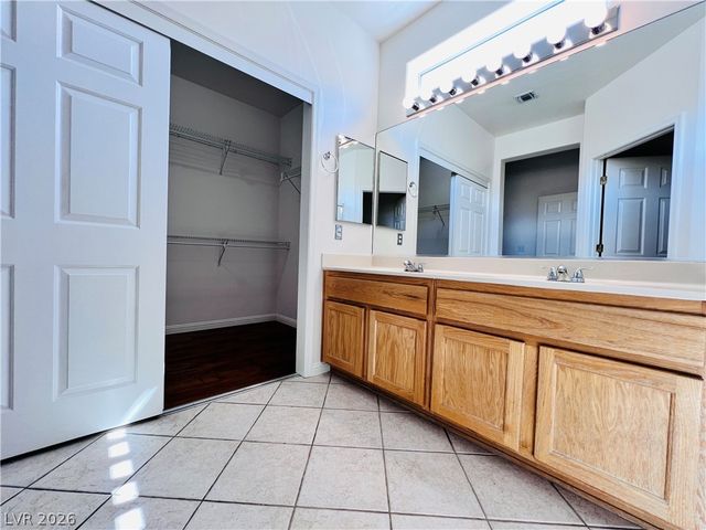 3047 Hickory Valley Road, Henderson, NV 89052