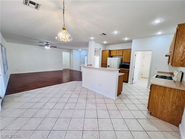 3047 Hickory Valley Road, Henderson, NV 89052