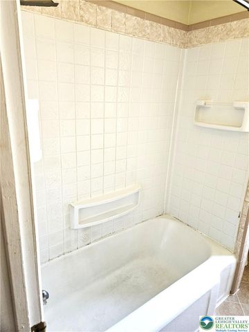 221 East Prospect Street, Nazareth Boro, PA 18064