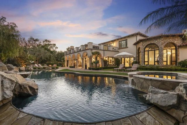6749 Calle Ponte Bella, Rancho Santa Fe, CA 92091