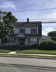 458 Oakland Avenue, Cedarhurst, NY 11516