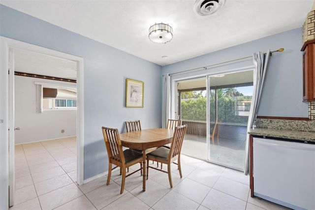 4030 NW 3rd Way, Deerfield Beach, FL 33064