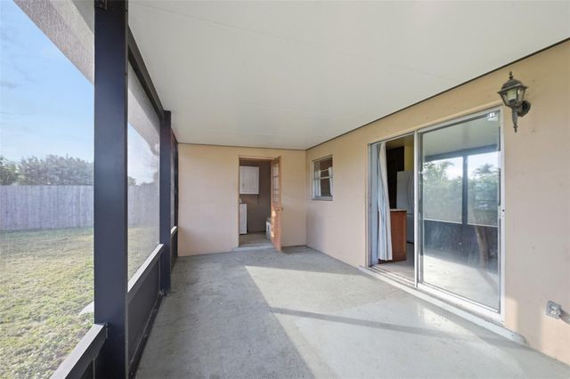 4030 NW 3rd Way, Deerfield Beach, FL 33064