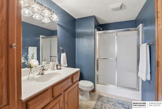 7505 S 173 Street, Omaha, NE 68136