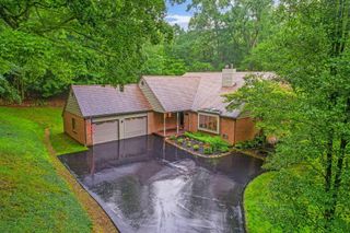 976 Hillside Drive, Newark, OH 43055