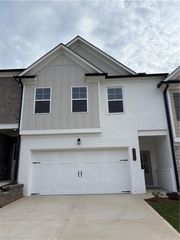 5286 Fox Den Road, Oakwood, GA 30566