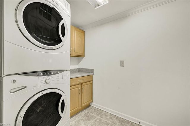 106 Fleetney CIR, Smithfield, VA 23430