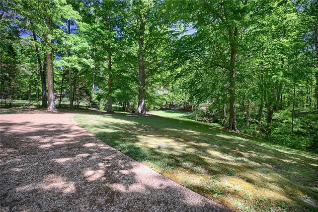 106 Fleetney CIR, Smithfield, VA 23430