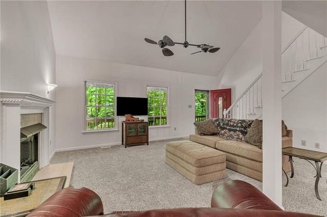 106 Fleetney CIR, Smithfield, VA 23430