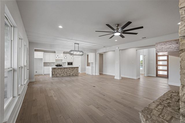 735 Evergreen, Nevada, TX 75173