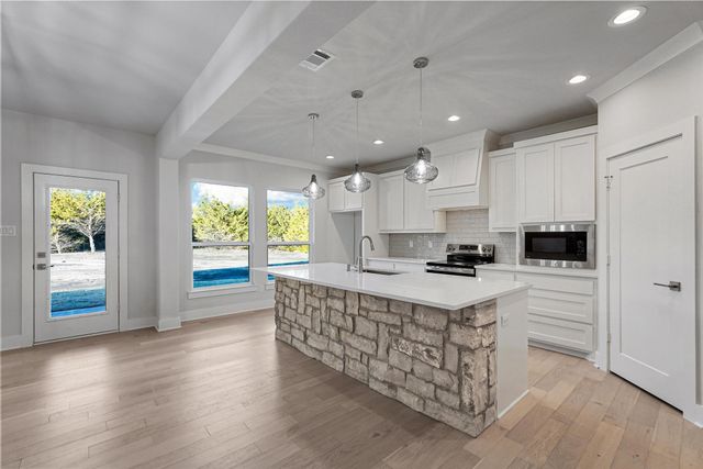 735 Evergreen, Nevada, TX 75173