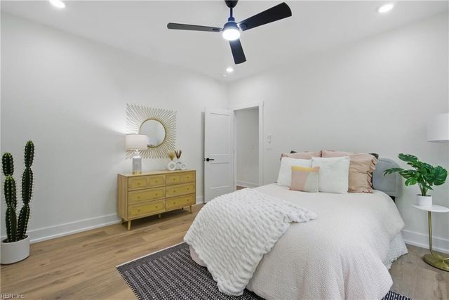 1653 Shipyard RD, Chesapeake, VA 23323