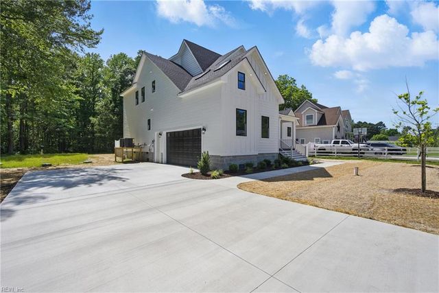 1653 Shipyard RD, Chesapeake, VA 23323