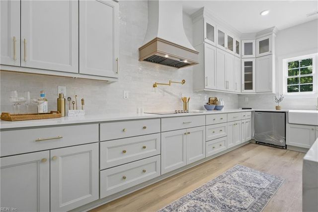 1653 Shipyard RD, Chesapeake, VA 23323