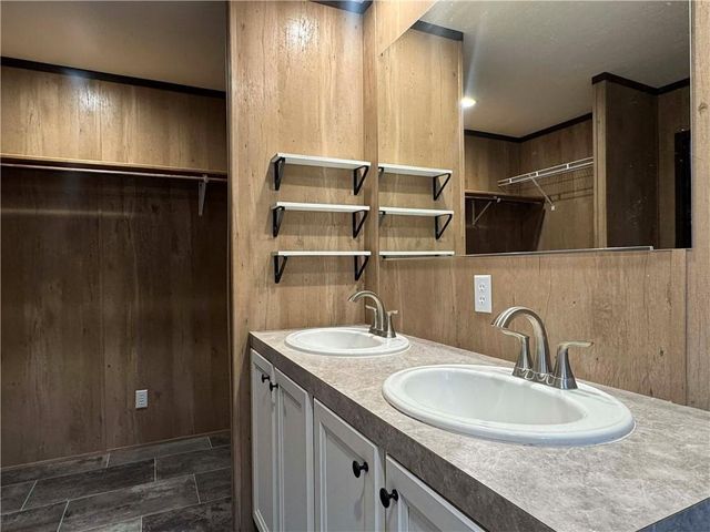 104 TRUMAN COLE Road, Deville, LA 71328