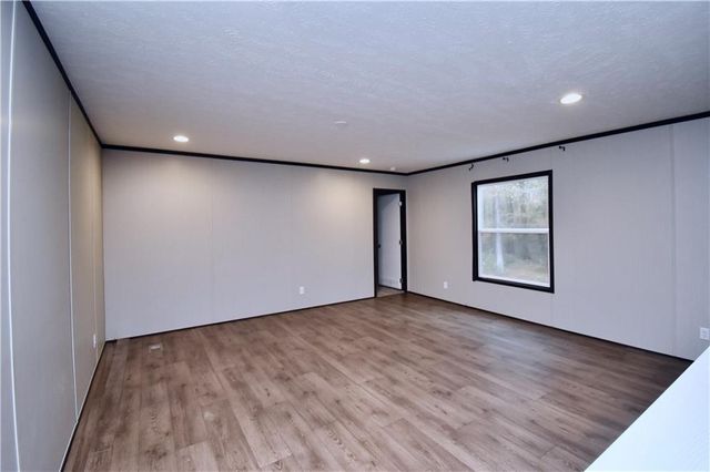 104 TRUMAN COLE Road, Deville, LA 71328