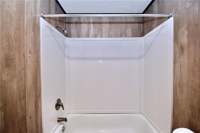 104 TRUMAN COLE Road, Deville, LA 71328