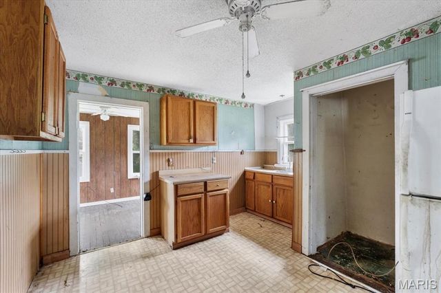 3128 Airway Avenue, Breckenridge Hills, MO 63114