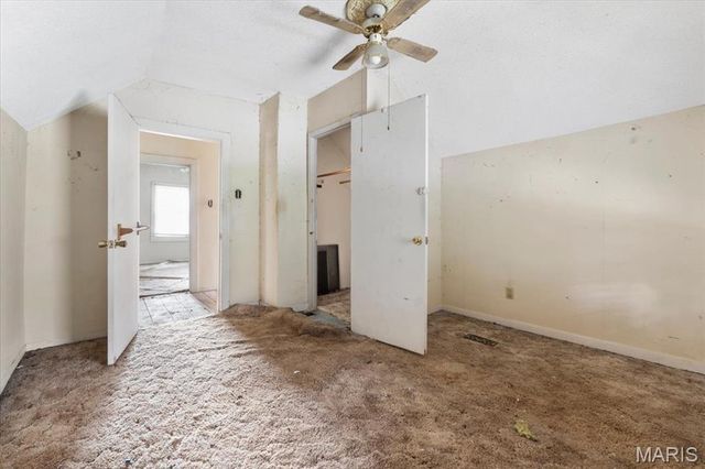 3128 Airway Avenue, Breckenridge Hills, MO 63114