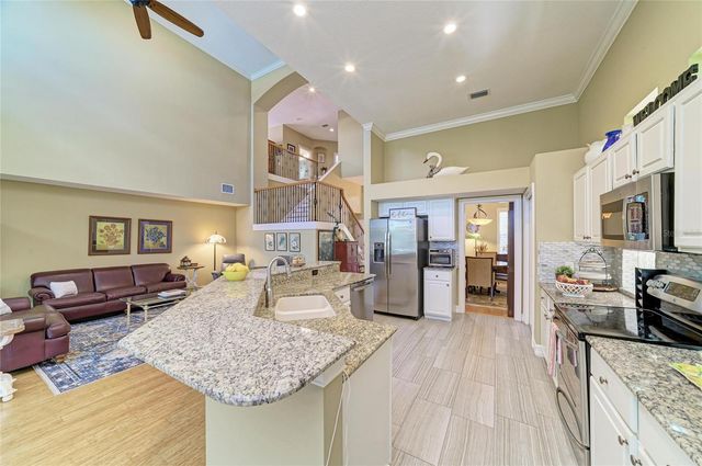 308 10TH AVENUE E, Palmetto, FL 34221