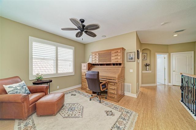 308 10TH AVENUE E, Palmetto, FL 34221