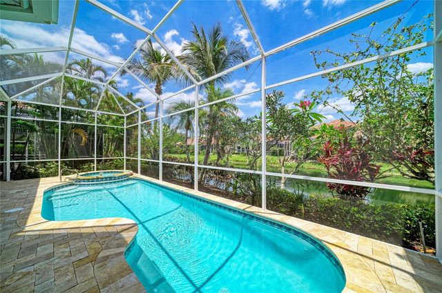 308 10TH AVENUE E, Palmetto, FL 34221
