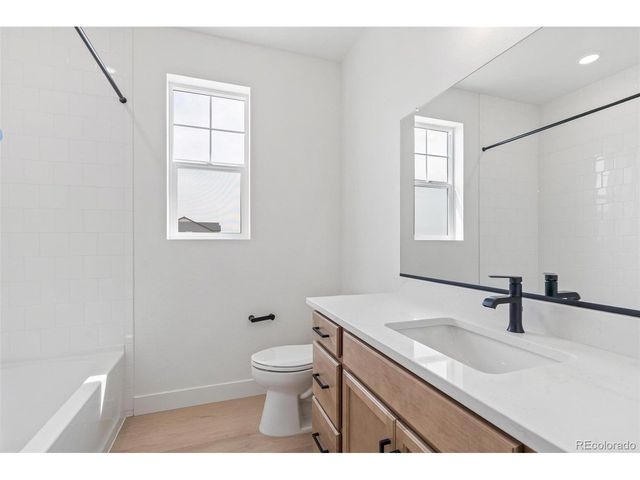 1151 Mourning Dove Ave, Erie, CO 80516