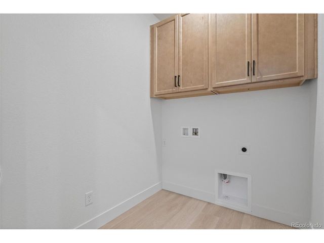 1151 Mourning Dove Ave, Erie, CO 80516