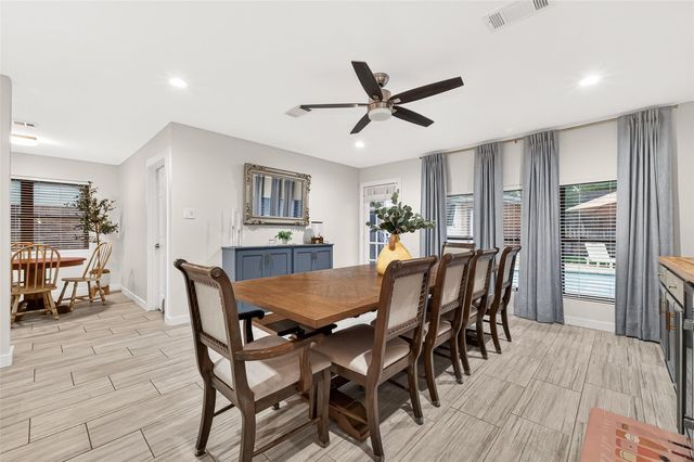 2514 Pine Village Drive, Houston, TX 77080