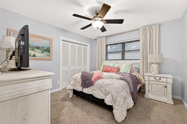 2514 Pine Village Drive, Houston, TX 77080