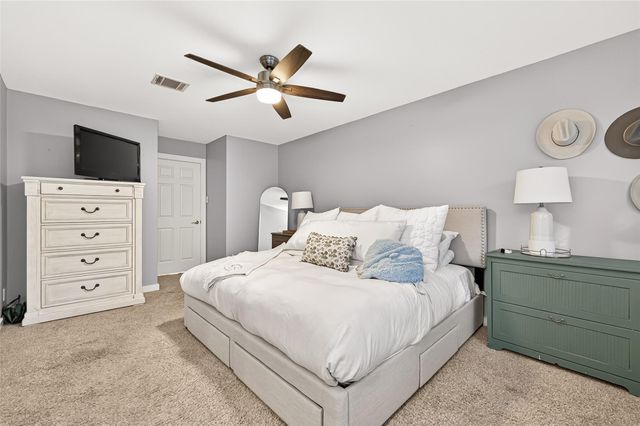 2514 Pine Village Drive, Houston, TX 77080