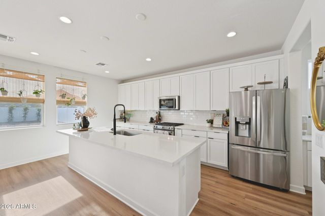 35014 N Augite Way, San Tan Valley, AZ 85144